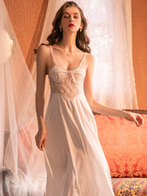 Vestido lencero de satén con encaje